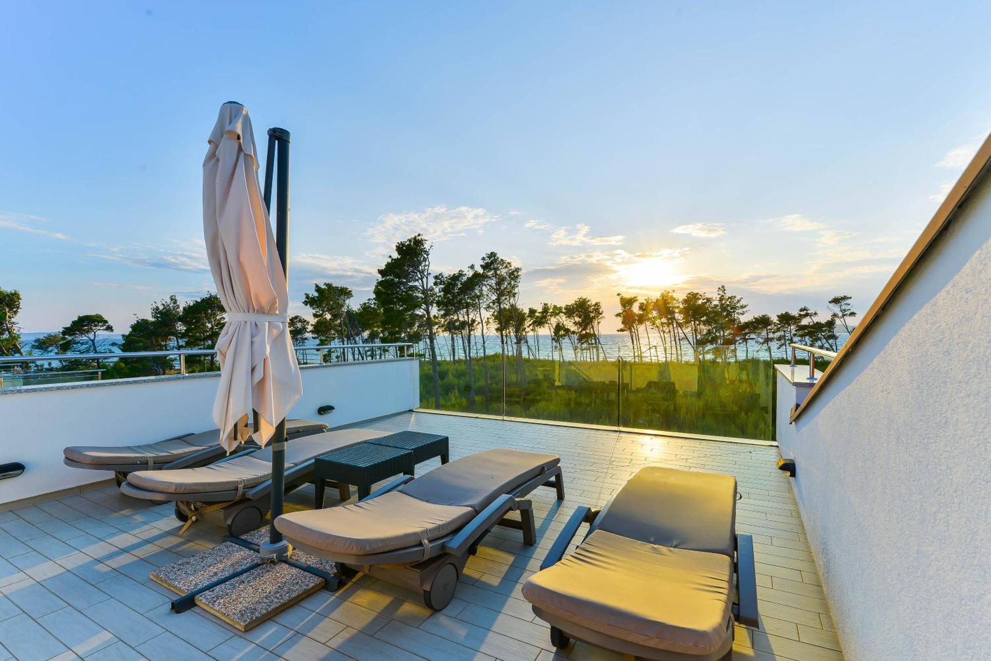 Apartments Laura 1 Privlaka  Ngoại thất bức ảnh