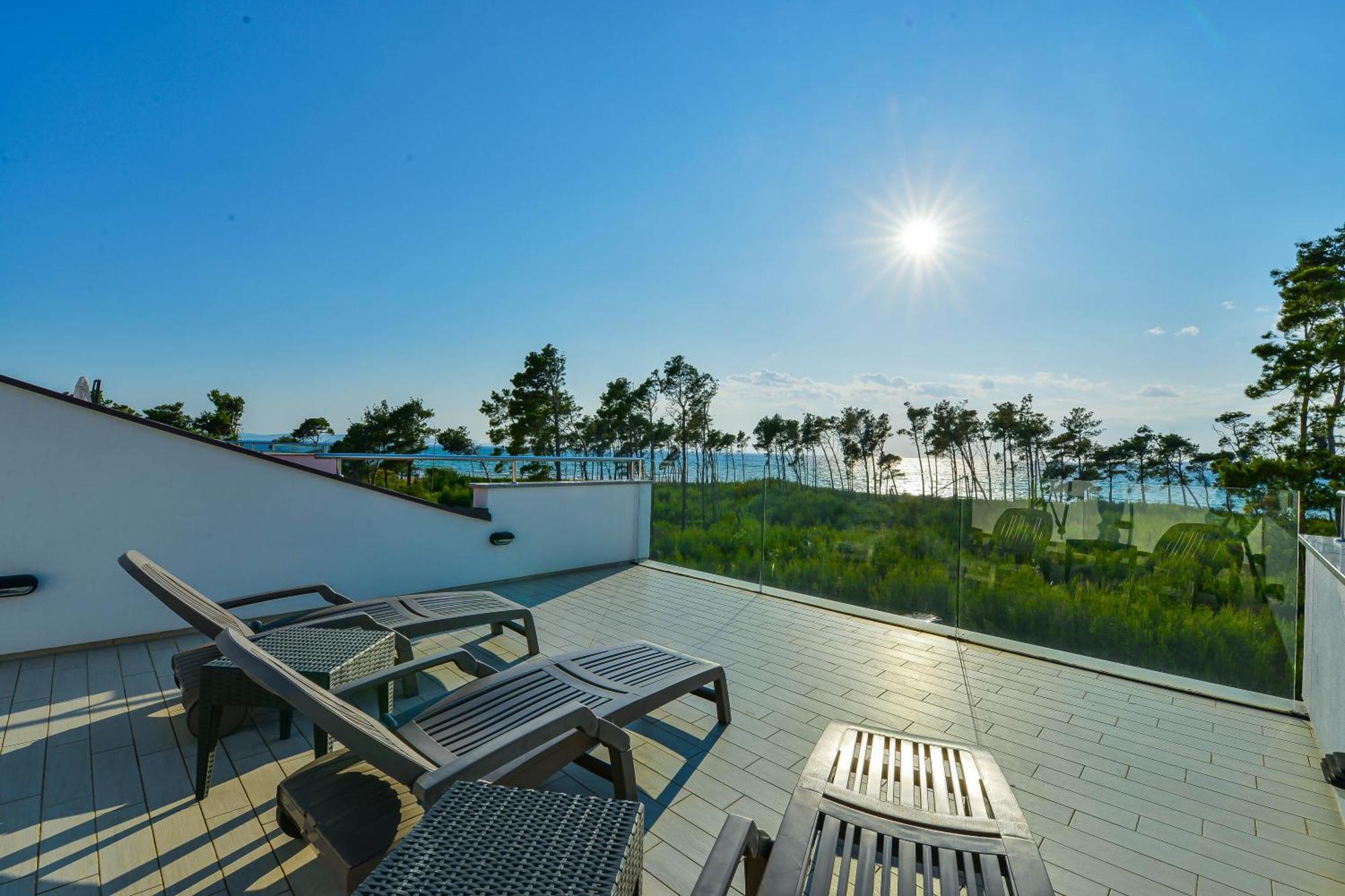 Apartments Laura 1 Privlaka  Ngoại thất bức ảnh